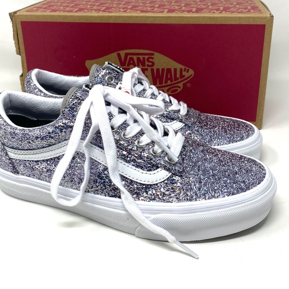 VANS Women's Size 6 VN0A5KRF8E5 OLD SKOOL SHINY PARTY Silver Canvas Low Sneakers - Picture 7 of 11